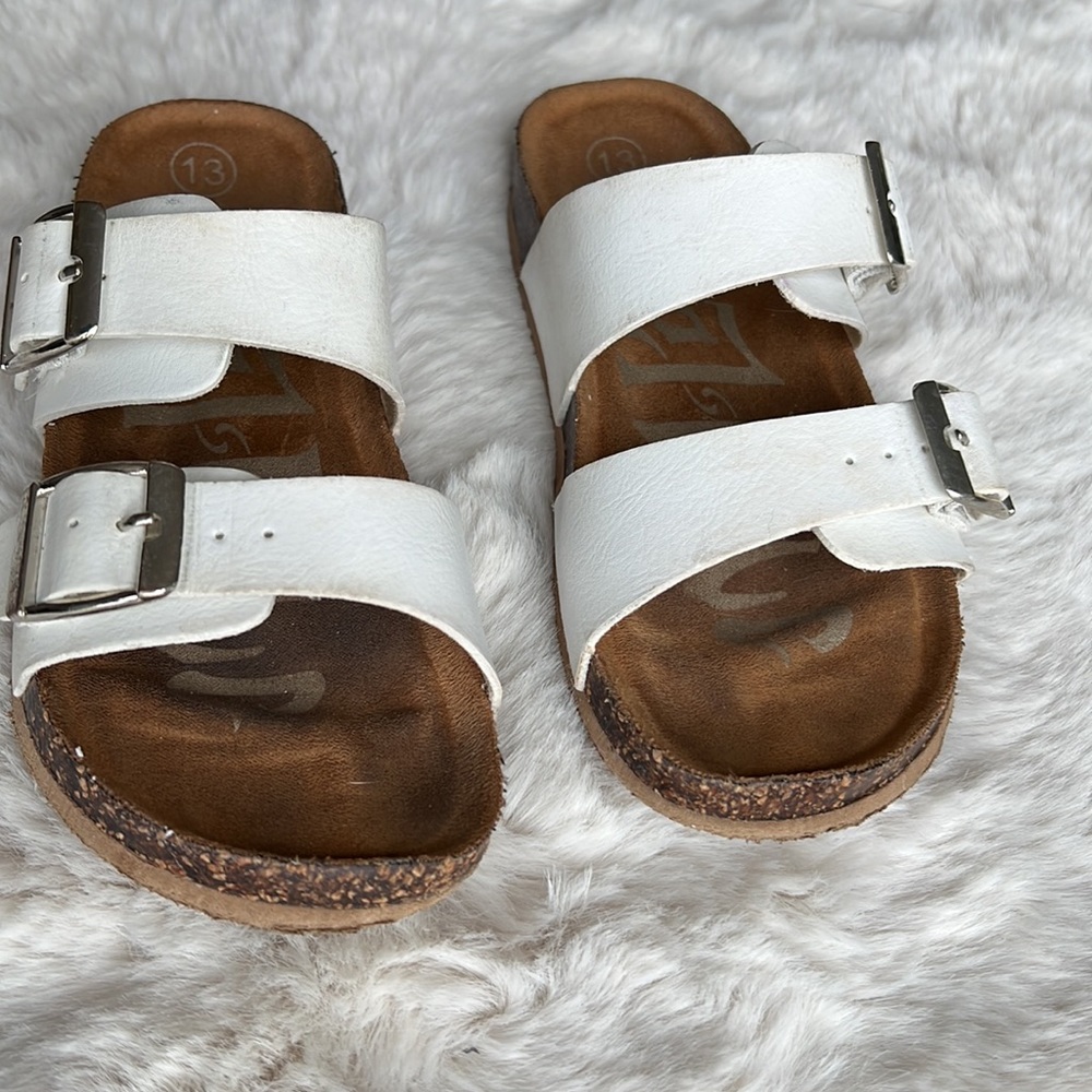 Girls Target Slides - size 13 - Picture 2 of 4